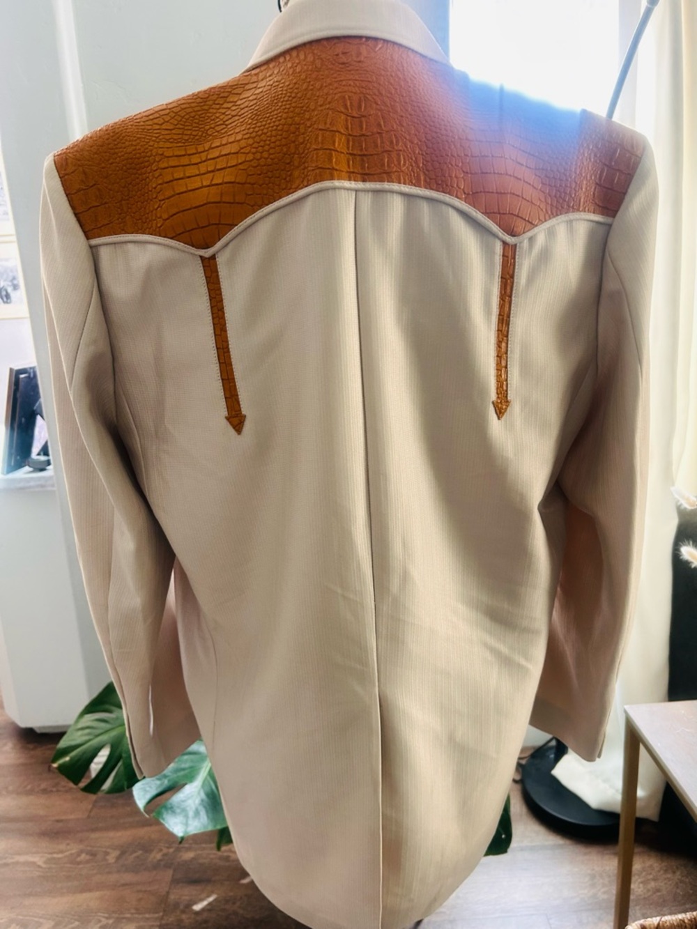 Vintage Buffalo Country Men's Cream Blazer with Brown faux Leather Yoke